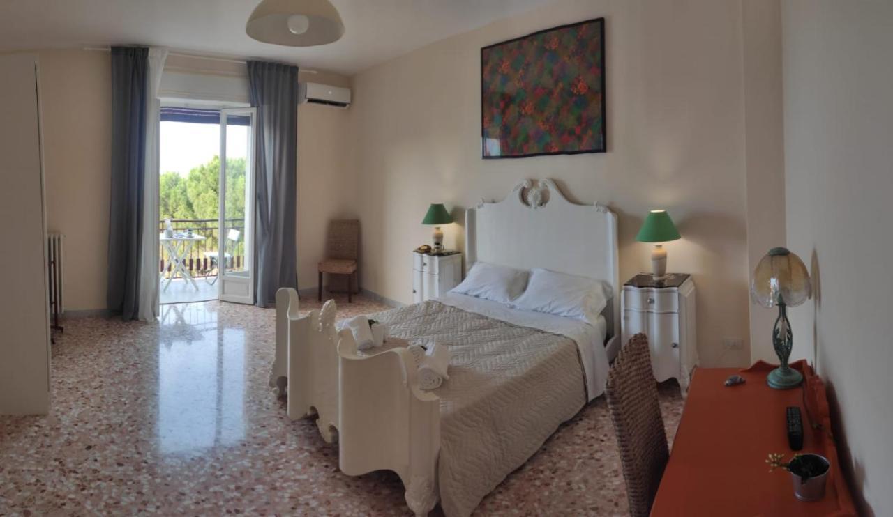 Blu House Apartment Monopoli Bagian luar foto