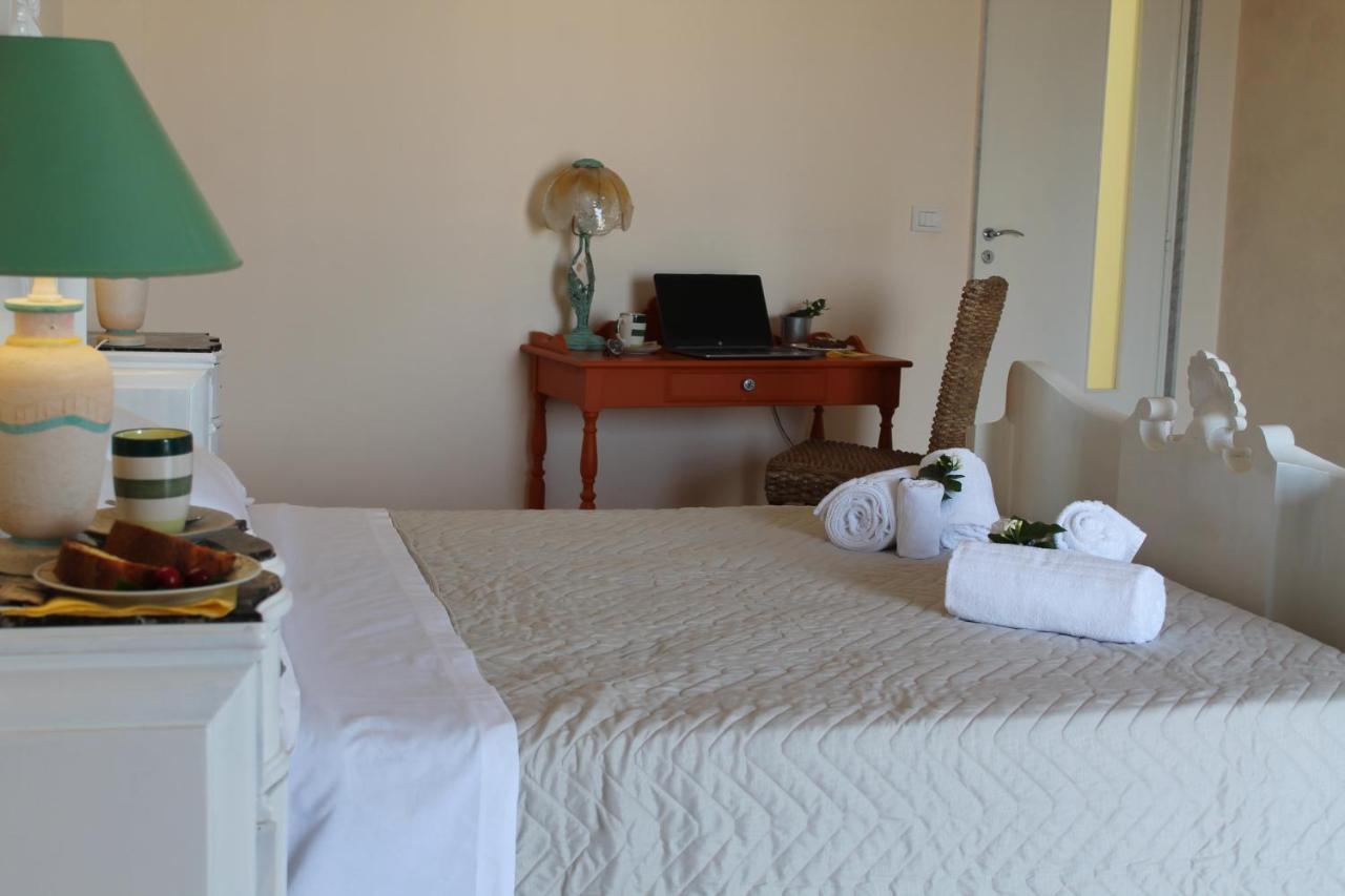 Blu House Apartment Monopoli Bagian luar foto