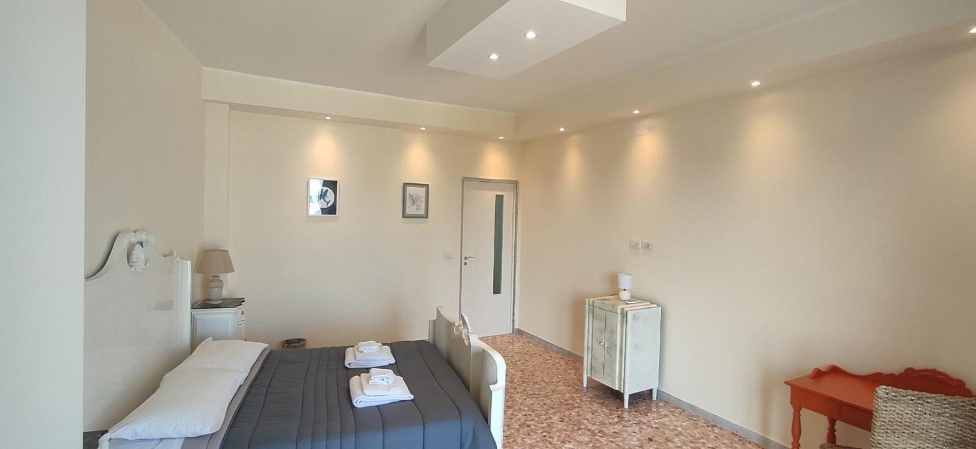 Blu House Apartment Monopoli Bagian luar foto